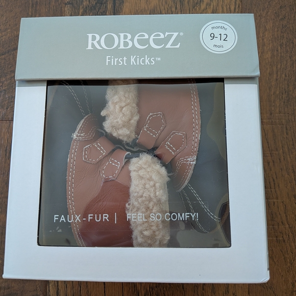 Robeez Brown Faux-Fur Baby Booties - Picture 1 of 1